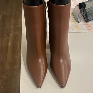Marc fisher Women’s Brown Pointed-Toe Leather Ankle Boots